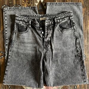 NWOT💥Raila Ultra High Rise 90's Flare Jeans